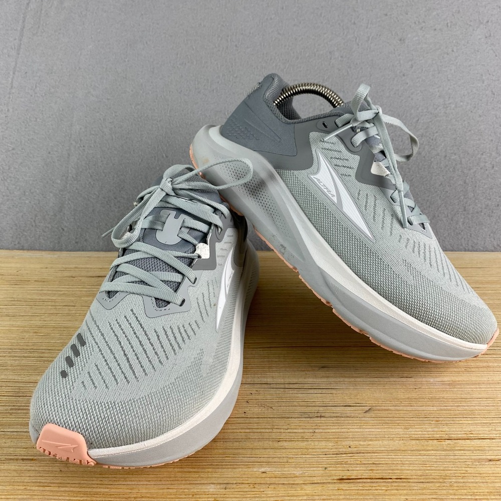 Altra Paradigm 8 Womens shoes 8.5 W WIDE ALOA85RQ-220 Gray Athletic